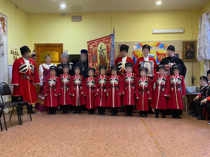 Credit: sestroretsk.com; Cossack kindergarten pupils